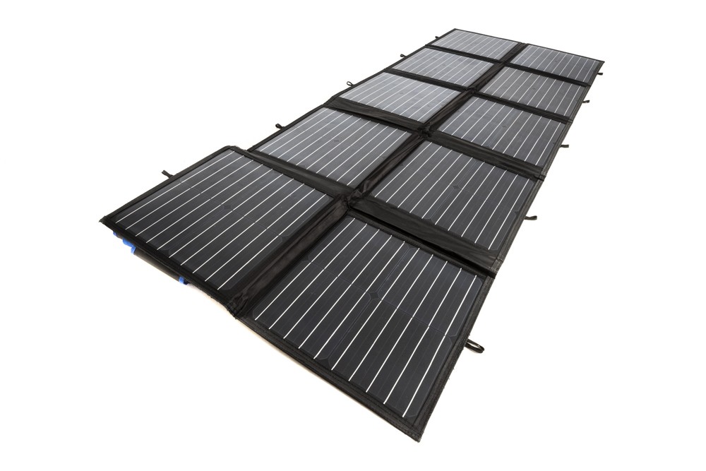 Adventure Kings are ‘Generating’ a lot of interest with their recent bush-power update! - image 190121-10_panel_200w_solar-resize_3_of_11_ on https://news.emgcloud.net/news