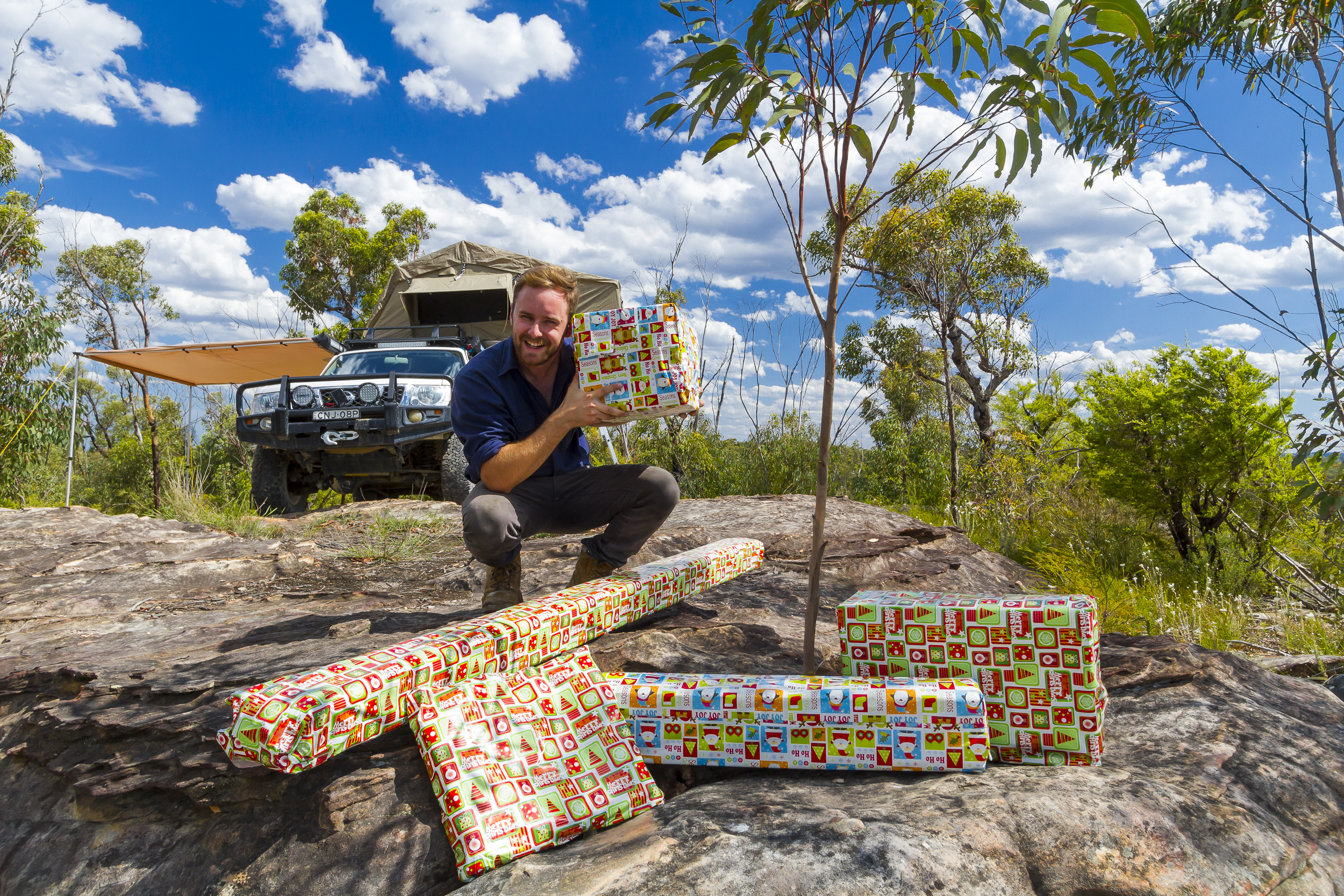 Get a Massive swag without a massive price tag! - image 161209-Aussie-Christmas-2-of-9 on https://news.emgcloud.net/news