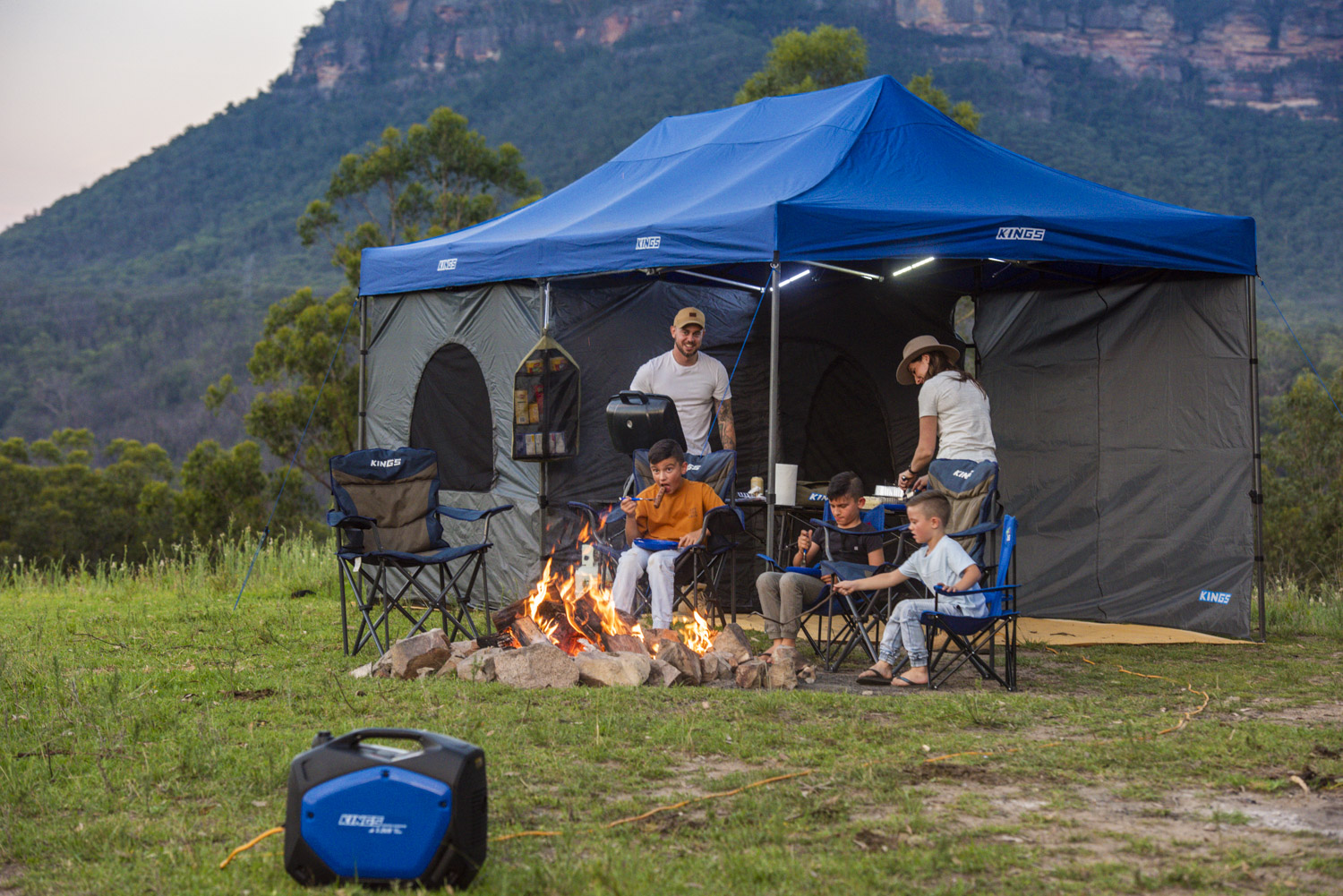 4 USES FOR YOUR PORTABLE SOLAR PANEL (THAT AREN’T CAMPING) - image 210212-Megalong-Mitchs-Family-Resized-296-of-335 on https://news.emgcloud.net/news