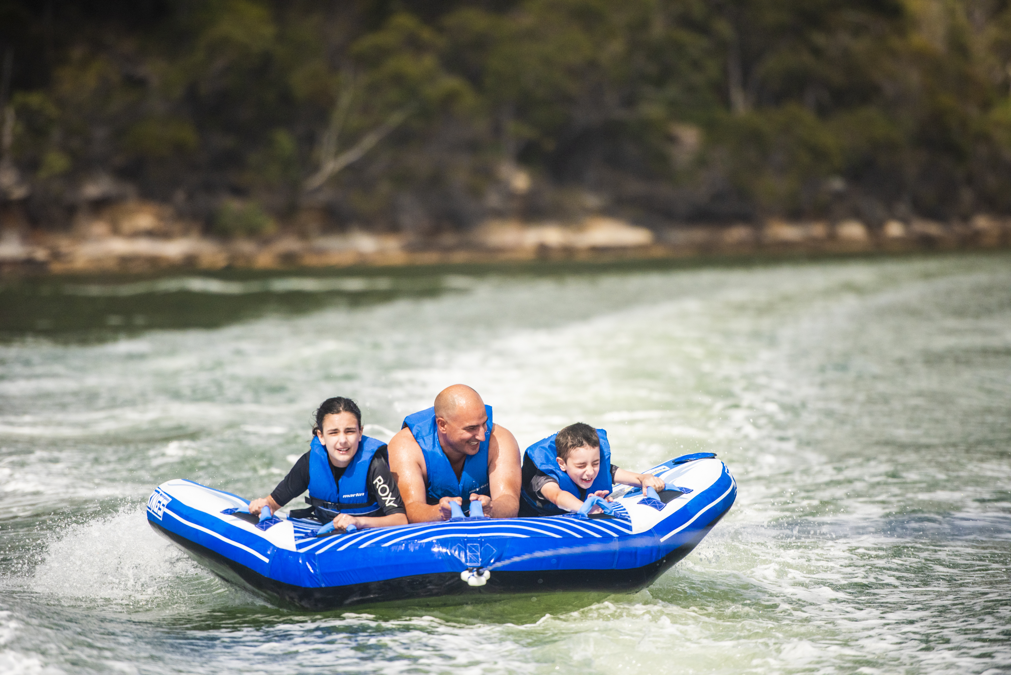 A memorable camper trailer adventure - image 211104-Tow-Tube-3-Person-Killarney-Point-Family-Shoot-51-of-89 on https://news.emgcloud.net/news